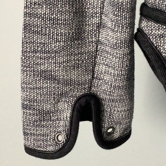 Anthropologie CARTONNIER Blazer - Picture 7 of 8